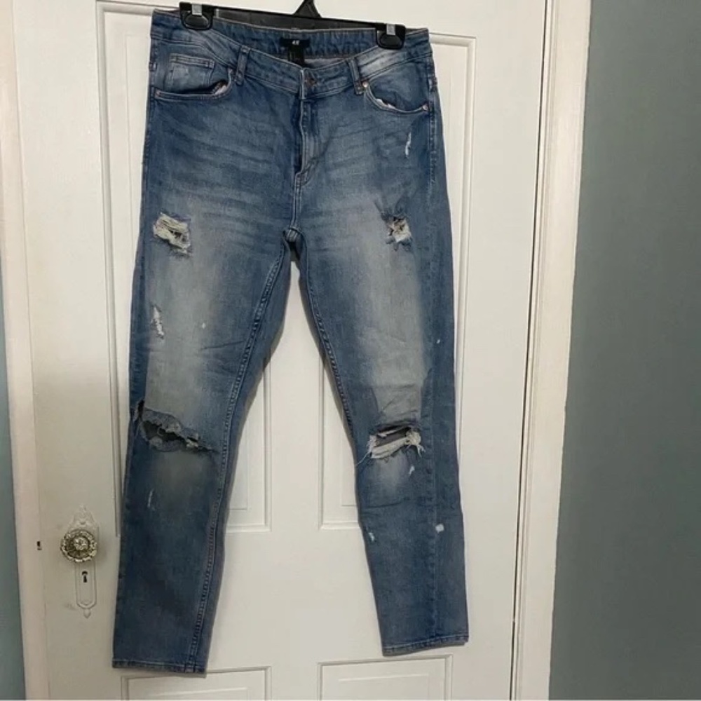 H&M Distressed Jeans
